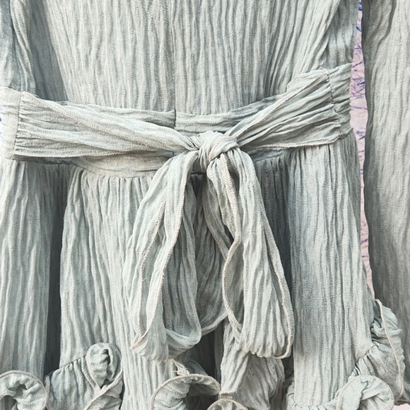 SAINTS + SECRETS   boho crepe style frill long sleeve mini dress - Picture 9 of 9